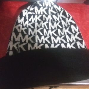 Michael kors hat